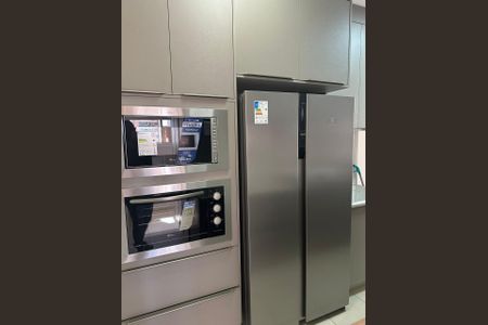 Cozinha de apartamento para alugar com 3 quartos, 108m² em Jardim Karaíba, Uberlândia