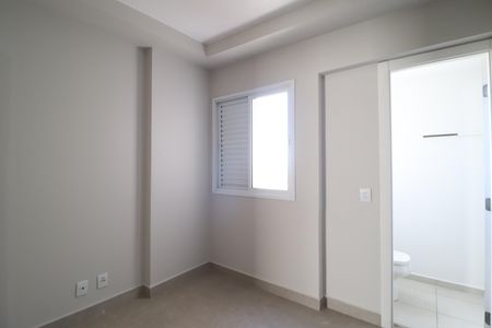 Apartamento para alugar com 108m², 3 quartos e 2 vagasSuíte