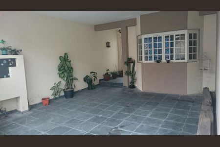 Foto 02 de casa à venda com 3 quartos, 143m² em São Lucas, São Paulo