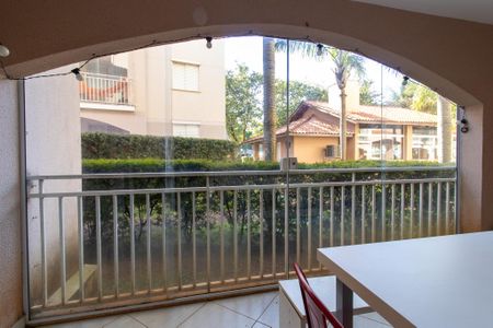 Apartamento para alugar com 58m², 2 quartos e 1 vaga Apartamento para alugar com 58m², 2 quartos e 1 vagaVaranda
