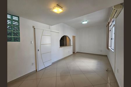 Sala de apartamento para alugar com 2 quartos, 65m² em Tijuca, Rio de Janeiro