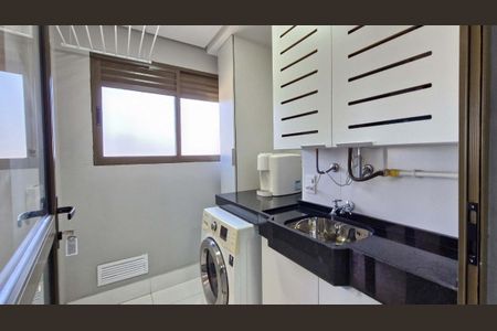 Apartamento à venda com 93m², 2 quartos e 2 vagasÁrea de Serviço