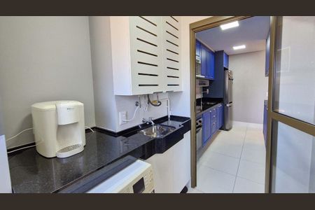 Apartamento à venda com 93m², 2 quartos e 2 vagasCozinha