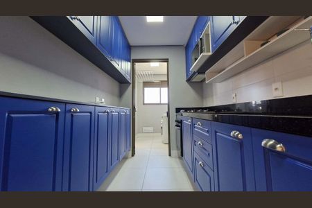 Apartamento à venda com 93m², 2 quartos e 2 vagasCozinha