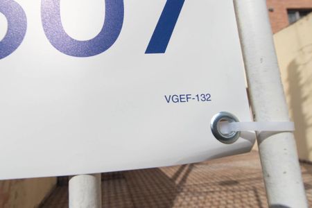 Casa à venda com 88m², 2 quartos e 4 vagas Casa à venda com 88m², 2 quartos e 4 vagasPlaca