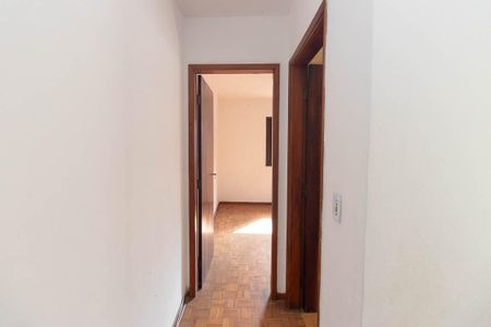 Corredor dos Quartos de casa à venda com 2 quartos, 88m² em Vila Nova Mazzei, São Paulo