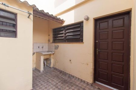 Casa à venda com 88m², 2 quartos e 4 vagas Casa à venda com 88m², 2 quartos e 4 vagasÁrea de Serviço