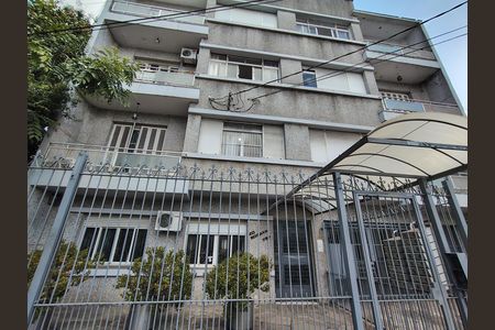 Fachada de apartamento para alugar com 3 quartos, 92m² em São João, Porto Alegre