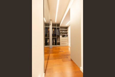 Foto 10 de apartamento à venda com 3 quartos, 194m² em Itaim Bibi, São Paulo