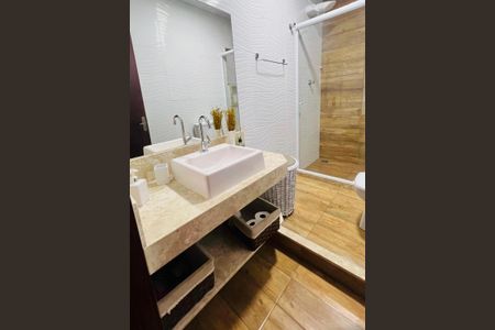 Casa de condomínio para alugar com 85m², 2 quartos e 1 vaga Casa de condomínio para alugar com 85m², 2 quartos e 1 vagaBanheiro