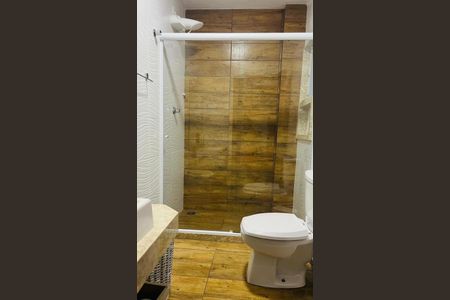 Casa de condomínio para alugar com 85m², 2 quartos e 1 vaga Casa de condomínio para alugar com 85m², 2 quartos e 1 vagaBanheiro
