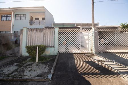Casa à venda com 216m², 3 quartos e 4 vagasFachada