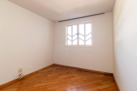 Casa à venda com 216m², 3 quartos e 4 vagasQuarto 1
