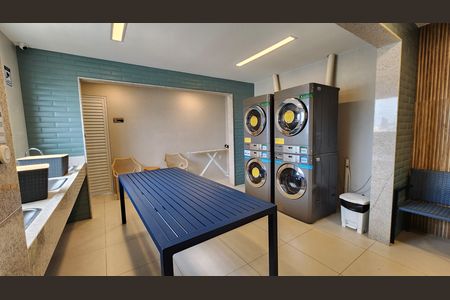 Studio para alugar com 18m², 1 quarto e 1 vaga Studio para alugar com 18m², 1 quarto e 1 vagaÁrea comum - Lavanderia