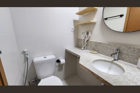 Studio para alugar com 18m², 1 quarto e 1 vaga Studio para alugar com 18m², 1 quarto e 1 vagaBanheiro