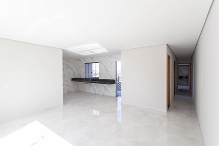 Casa de condomínio à venda com 127m², 2 quartos e 1 vaga Casa de condomínio à venda com 127m², 2 quartos e 1 vagaSala/Cozinha