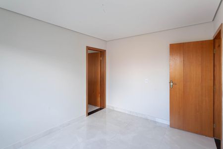 Casa de condomínio à venda com 127m², 2 quartos e 1 vaga Casa de condomínio à venda com 127m², 2 quartos e 1 vagaSuíte