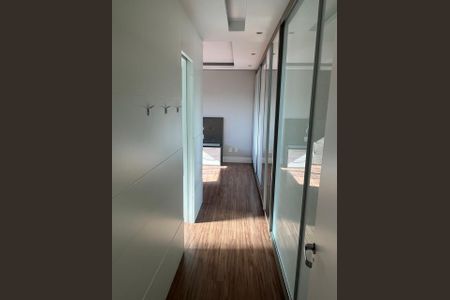 Apartamento à venda com 126m², 3 quartos e 2 vagas Apartamento à venda com 126m², 3 quartos e 2 vagasCorredor