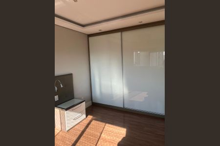 Apartamento à venda com 126m², 3 quartos e 2 vagas Apartamento à venda com 126m², 3 quartos e 2 vagasQuarto