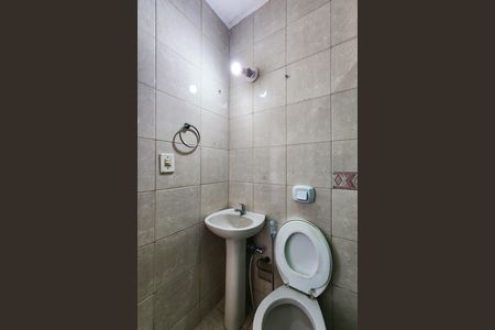 Apartamento para alugar com 120m², 3 quartos e sem vaga Apartamento para alugar com 120m², 3 quartos e sem vagaBanheiro Social