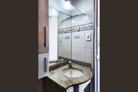 Apartamento para alugar com 120m², 3 quartos e sem vaga Apartamento para alugar com 120m², 3 quartos e sem vagaBanheiro da Suíte