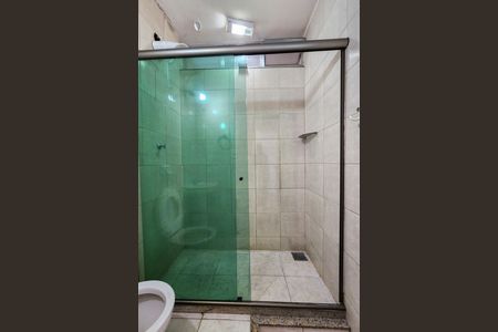 Apartamento para alugar com 120m², 3 quartos e sem vaga Apartamento para alugar com 120m², 3 quartos e sem vagaBanheiro Social