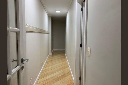 Apartamento para alugar com 190m², 4 quartos e 3 vagas