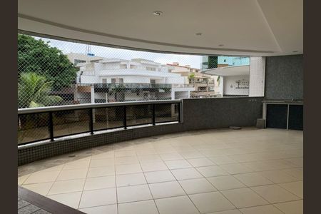 Apartamento para alugar com 190m², 4 quartos e 3 vagas