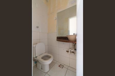 Casa para alugar com 612m², 5 quartos e 8 vagasLavabo