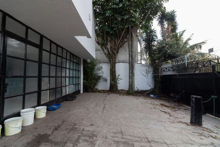 Casa para alugar com 612m², 5 quartos e 8 vagasGaragem