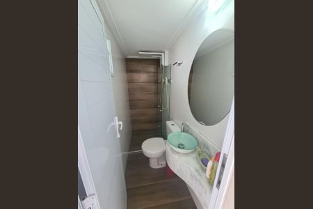 Casa à venda com 272m², 4 quartos e sem vaga