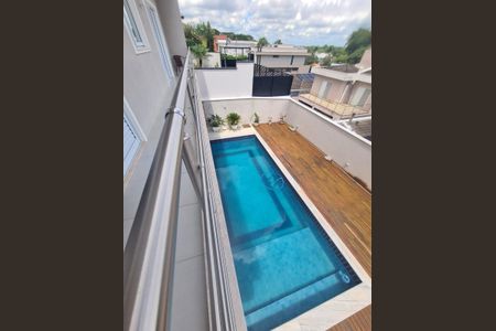 Casa à venda com 272m², 4 quartos e sem vaga