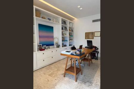 Apartamento à venda com 256m², 3 quartos e 2 vagas