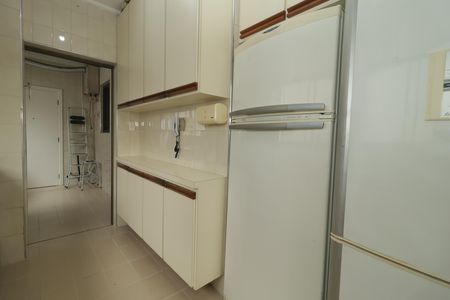 Apartamento à venda com 178m², 3 quartos e 3 vagasCozinha