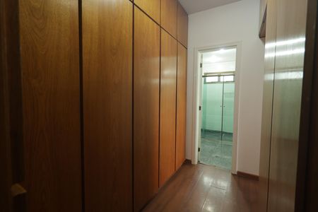Apartamento à venda com 178m², 3 quartos e 3 vagasCloset da Suíte 3