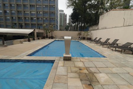 Apartamento à venda com 178m², 3 quartos e 3 vagasÁrea comum - Piscina