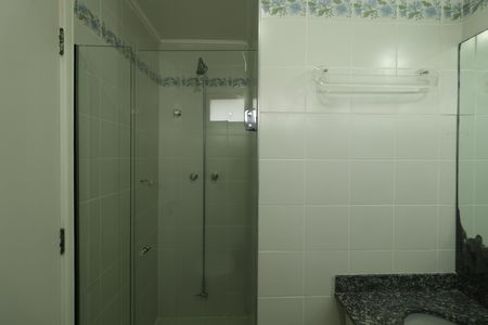 Apartamento à venda com 178m², 3 quartos e 3 vagasBanheiro da Suíte 1