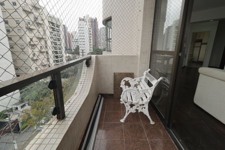 Apartamento à venda com 178m², 3 quartos e 3 vagasVaranda da Sala