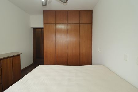Apartamento à venda com 178m², 3 quartos e 3 vagasSuíte 3