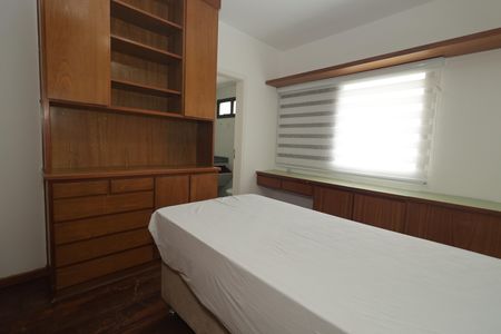 Apartamento à venda com 178m², 3 quartos e 3 vagasSuíte 1