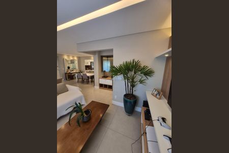 Apartamento à venda com 131m², 3 quartos e 3 vagas