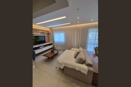 Apartamento à venda com 131m², 3 quartos e 3 vagas