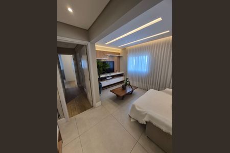 Apartamento à venda com 131m², 3 quartos e 3 vagas