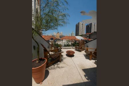 Casa à venda com 2 quartos, 160m² em Vila Bertioga, São Paulo