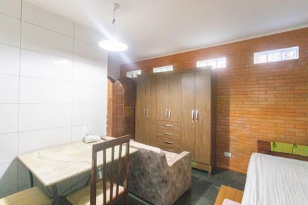 Quarto  de kitnet/studio para alugar com 1 quarto, 26m² em Campanário, Diadema