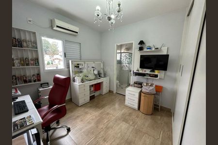 Casa à venda com 3 quartos, 250m² em Jardim Londrina, São Paulo