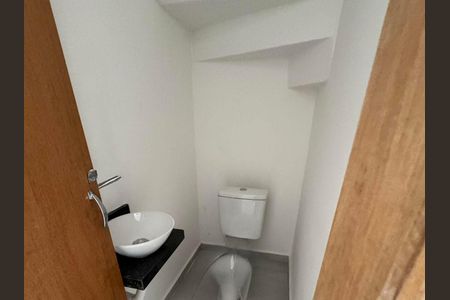 Casa à venda com 120m², 3 quartos e 2 vagas