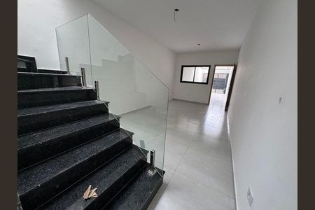 Casa à venda com 120m², 3 quartos e 2 vagas