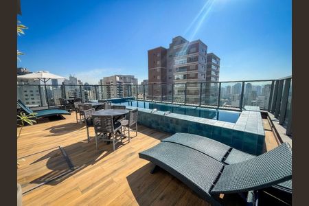 Studio para alugar com 25m², 1 quarto e sem vaga Studio para alugar com 25m², 1 quarto e sem vagaPiscina