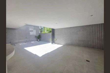 Apartamento à venda com 134m², 3 quartos e 2 vagas